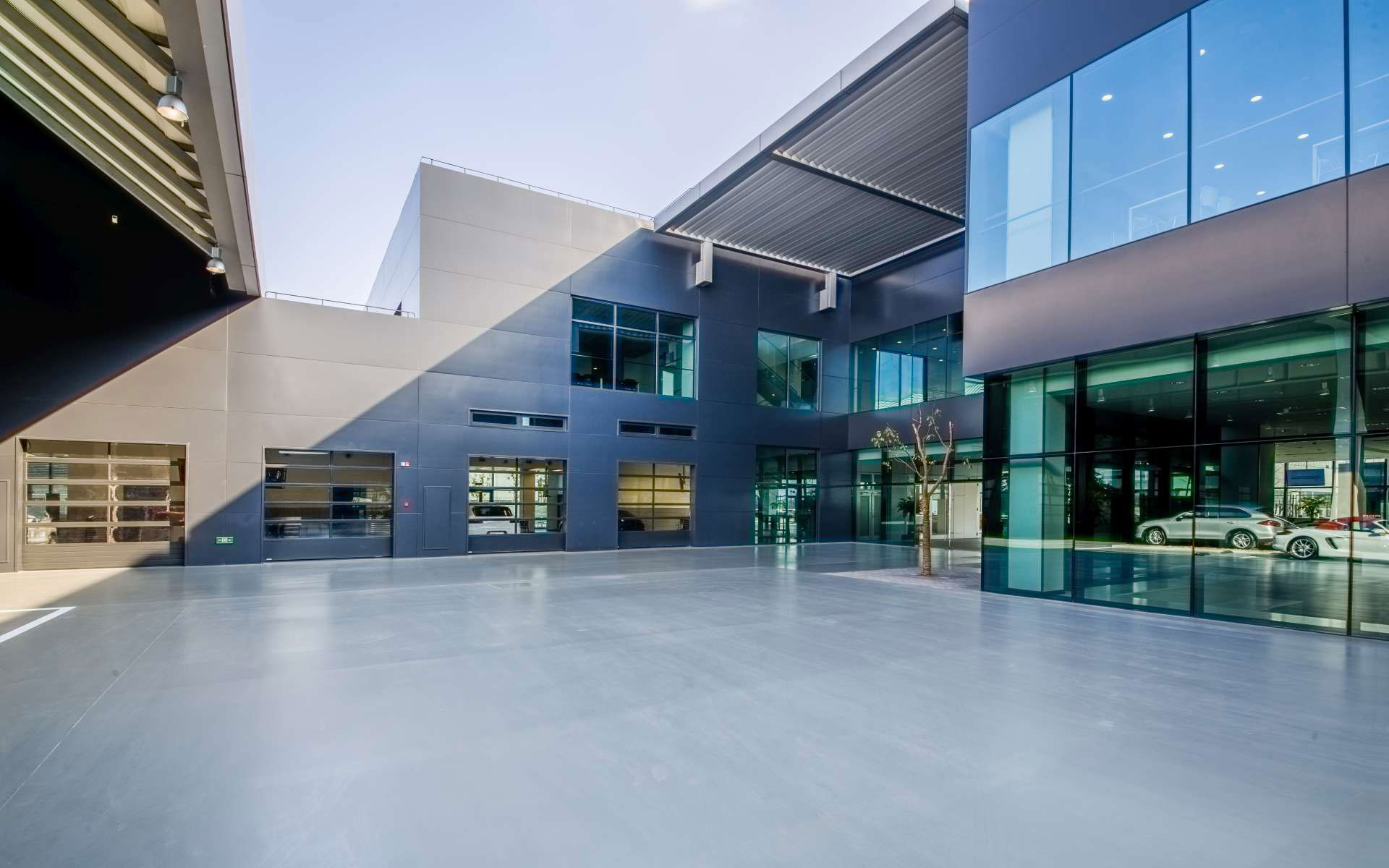 Shanghai Porsche Training Center Courtyard